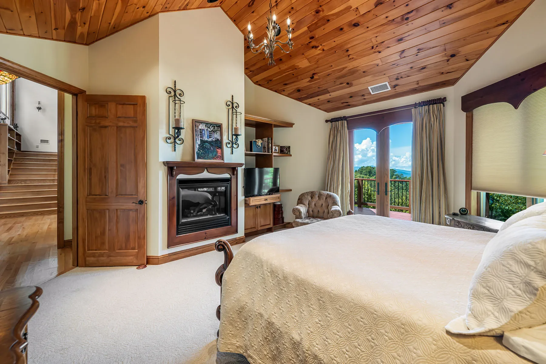 2280 Mountain Air Drive, Burnsville, NC 28714, 28714, North Carolina, United States. - Photo 15