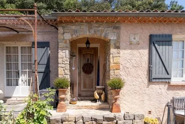 Carcès, Provence-Alpes-Côte d'Azur, France. - Photo 7