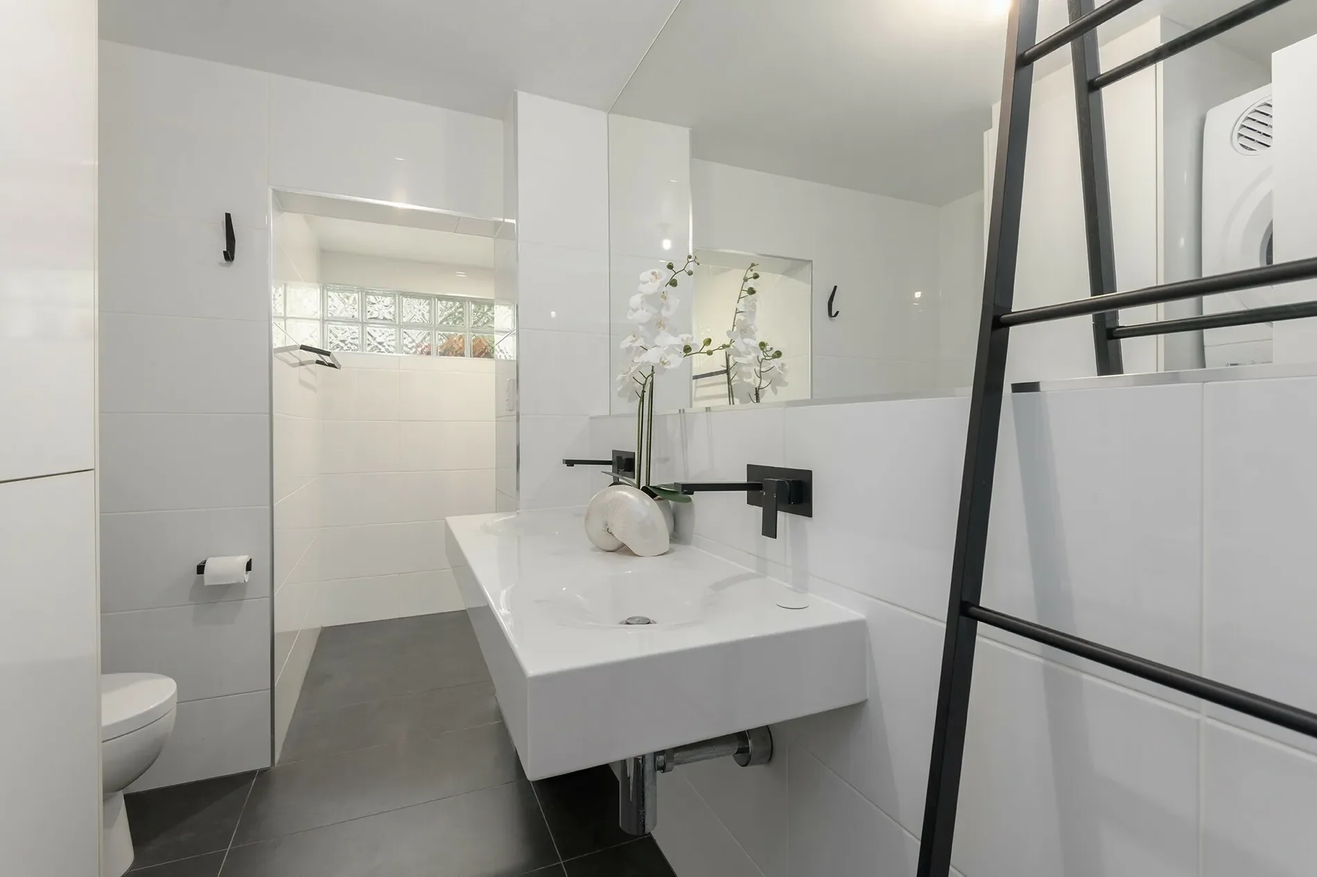 Port Douglas, Garrick St, Port Douglas, Queensland, Australia. - Photo 3