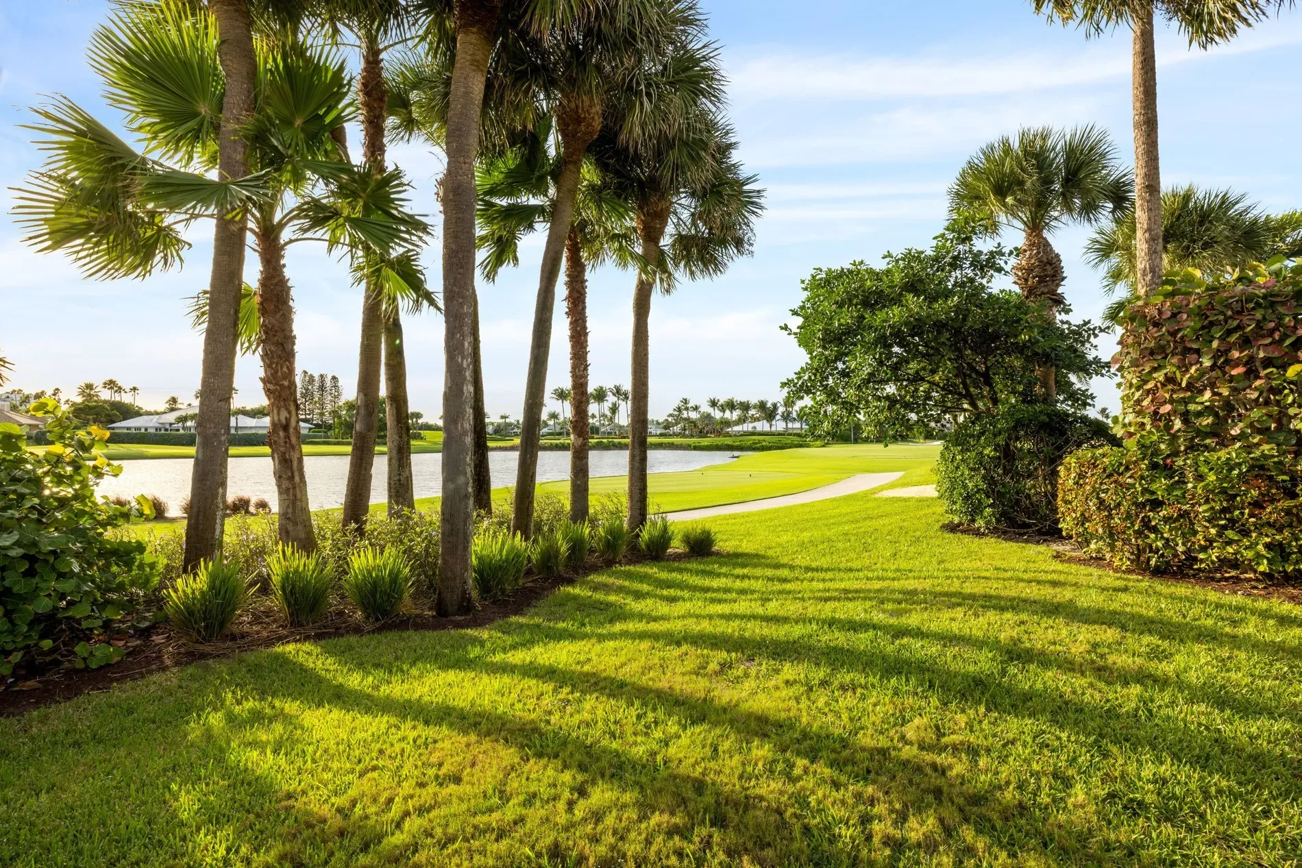 2925 SE Dune Drive , Stuart, FL 34996, Stuart, Florida, United States. - Photo 2