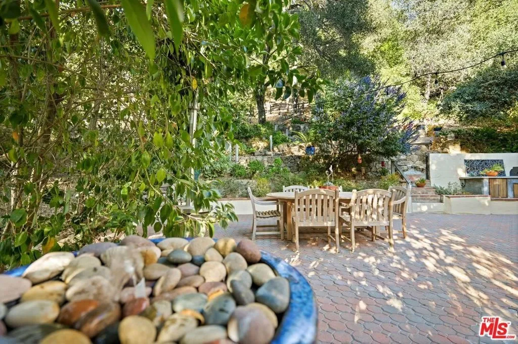 774 Old Topanga Canyon Road, Topanga, California, United States. - Photo 3