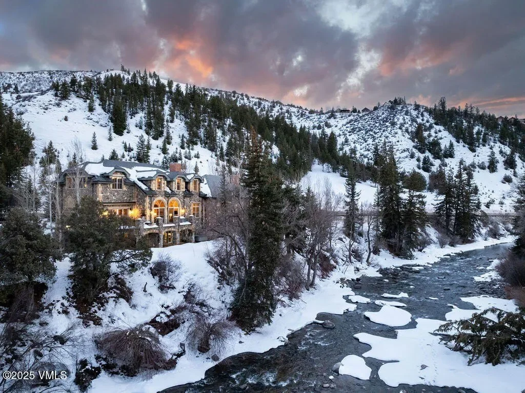 8 Rue Riviere Road, Edwards, CO, 81632, USA, Edwards, Colorado, United States. - Hero Image