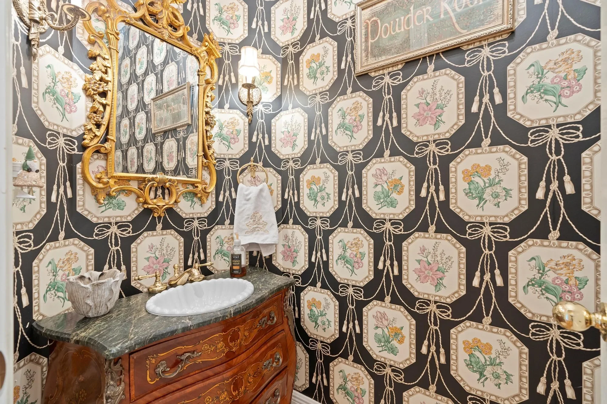 Gallery photo 10