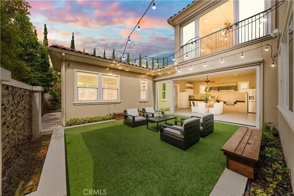 32 Goldenrod, Lake Forest, California, United States. - Photo 2