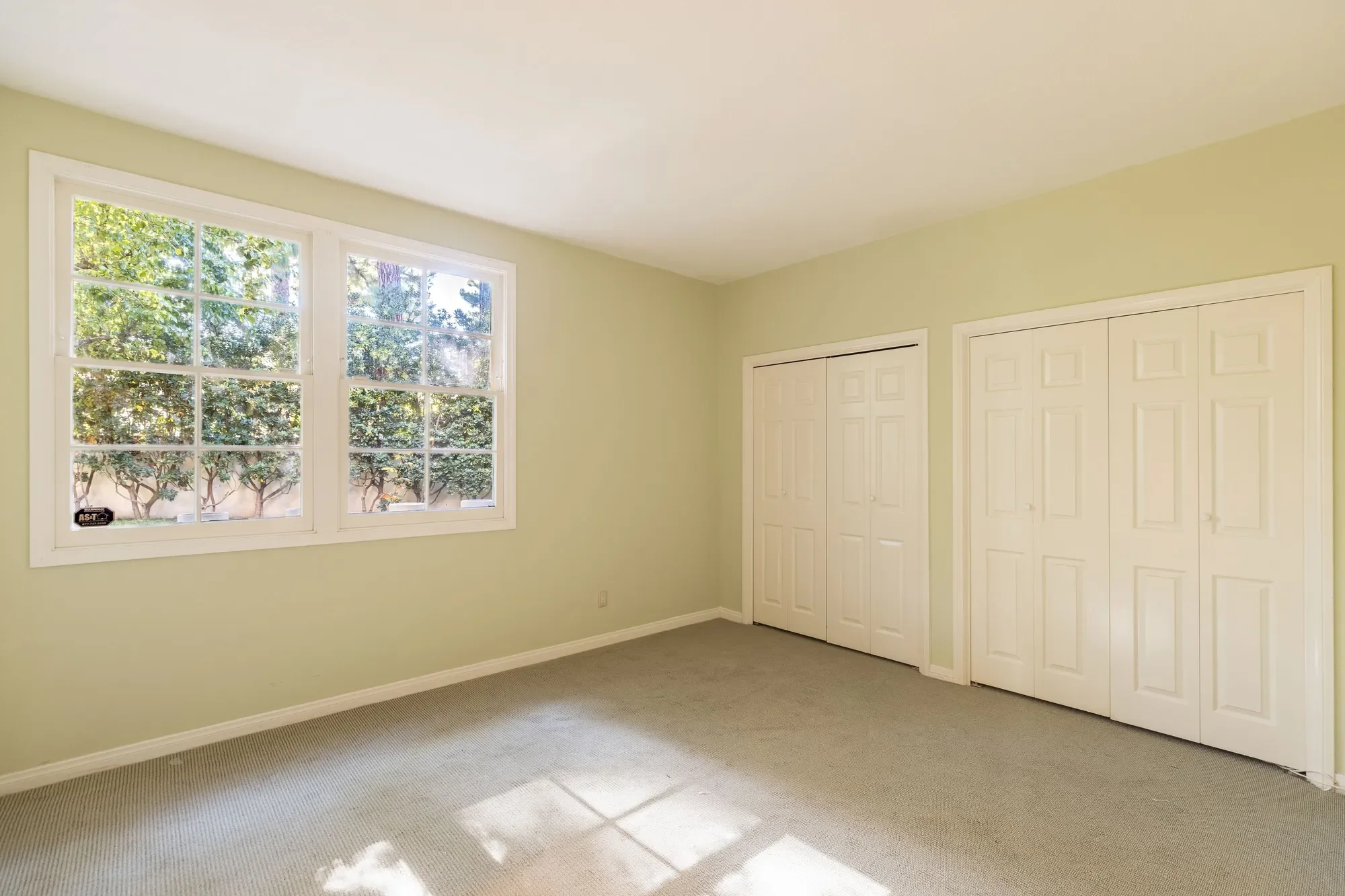 12386 Ridge Circle , Los Angeles, CA 90049, Los Angeles, California, United States. - Photo 28