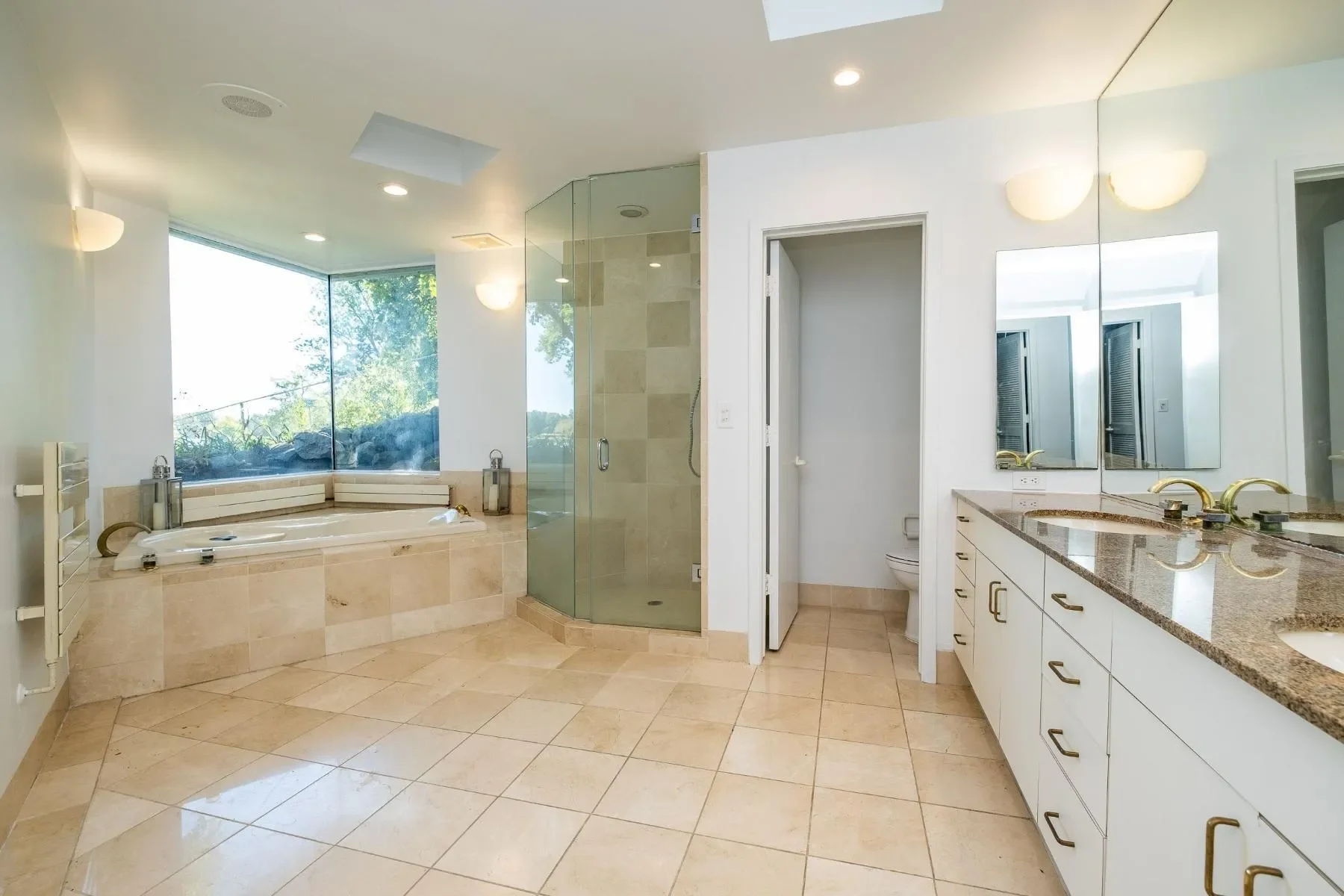 4000 Overlea Court, Bloomfield Twp, MI 48302, Bloomfield Hills, Michigan, United States. - Photo 4