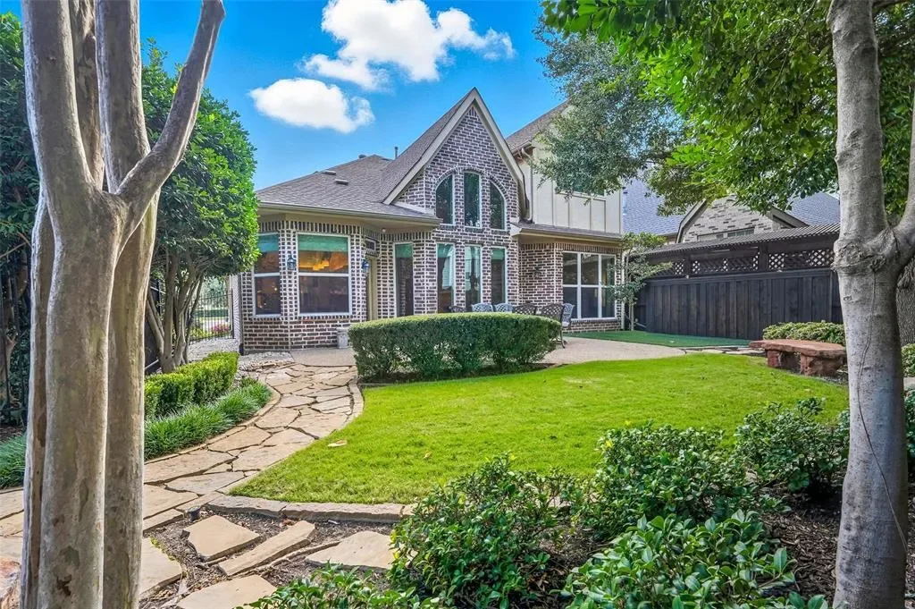 6152 Stapleford Circle, Dallas, Texas, United States. - Photo 20