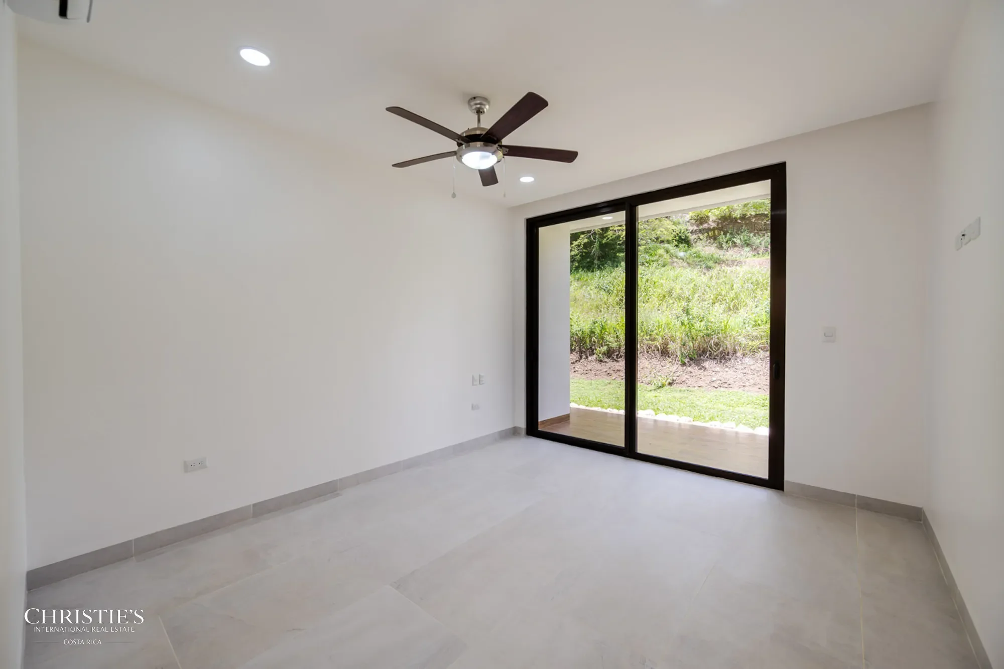 Gallery photo 5