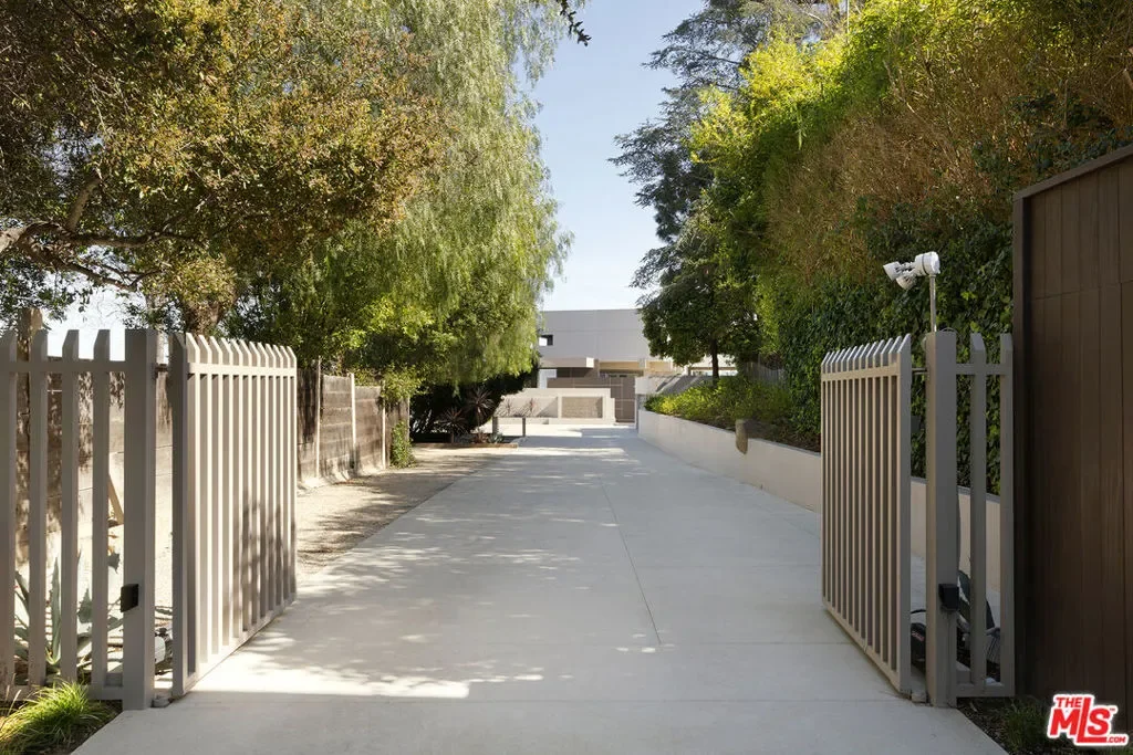 15210 Antelo Place, Los Angeles, California, United States. - Photo 28