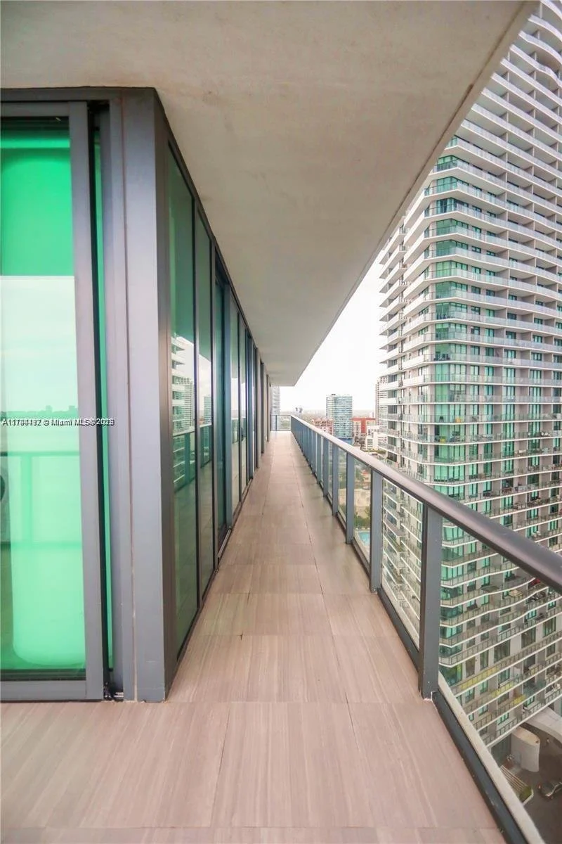 480 NE 31 St 2007, Miami, Florida, United States. - Photo 14