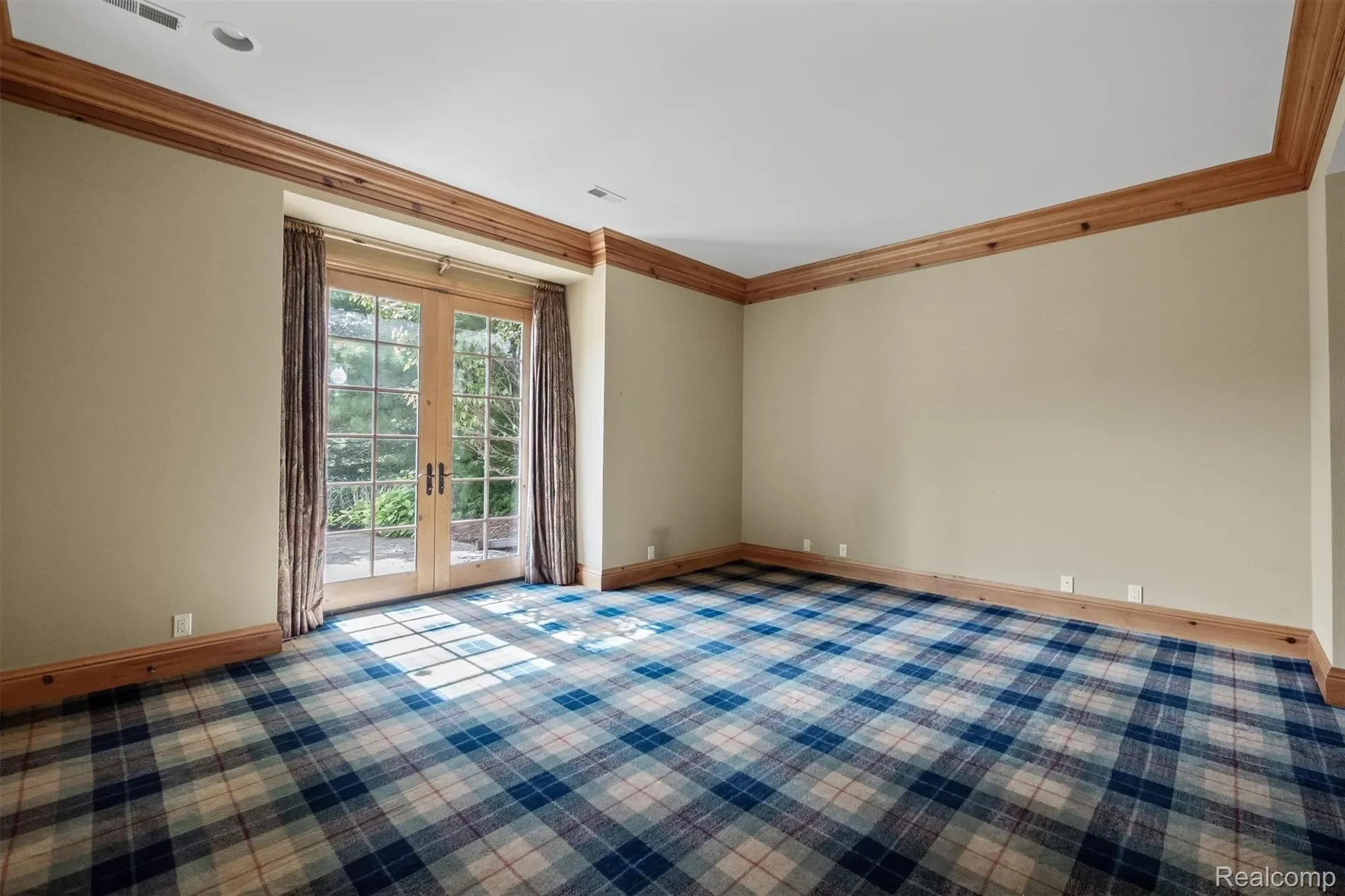 2921 Turtle Pond Court, Bloomfield Hills, MI 48302, Bloomfield Hills, Michigan, United States. - Photo 3