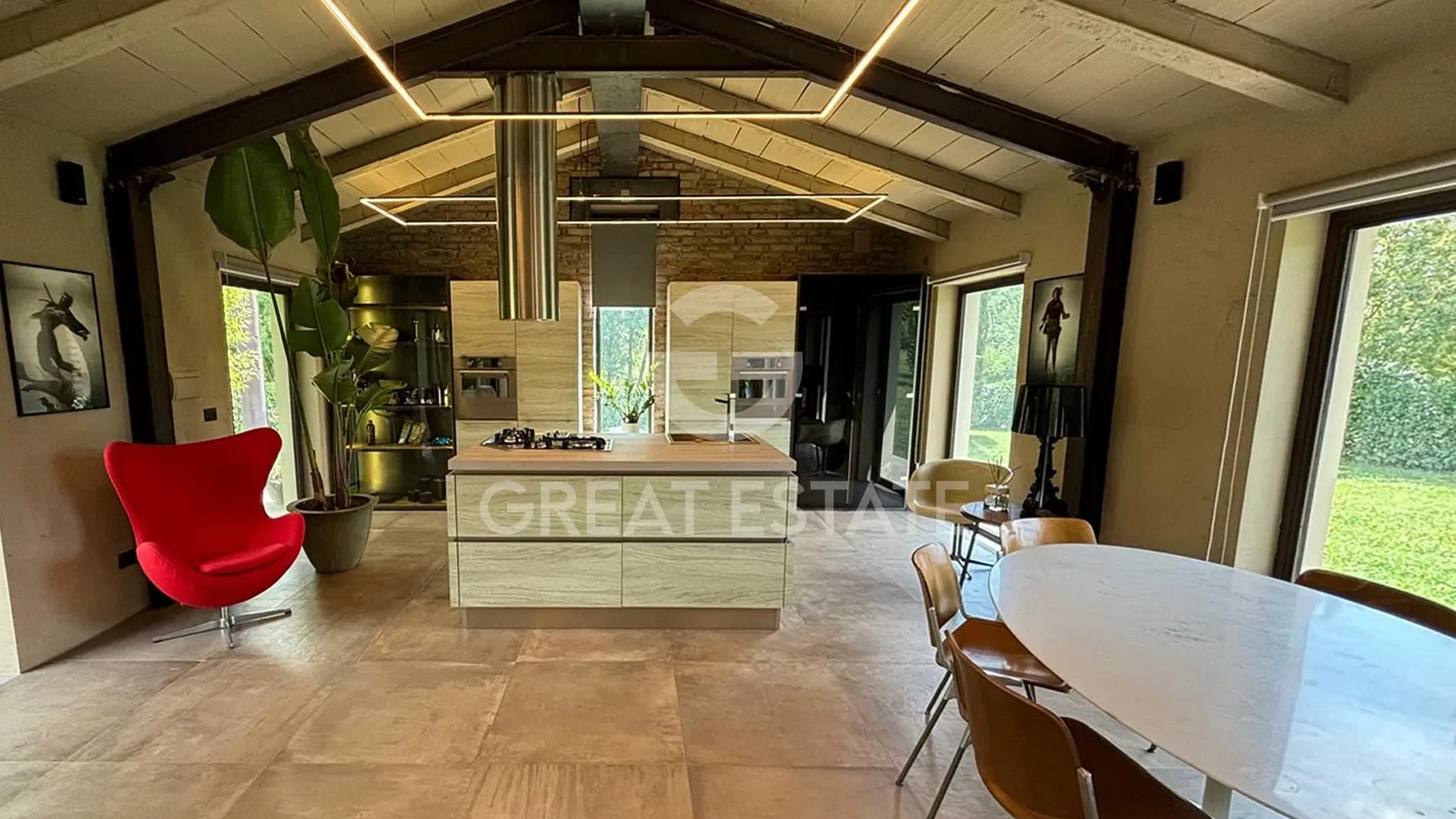 MODERN TUSCANY