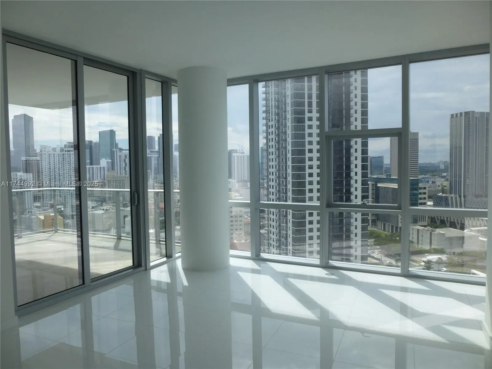 Gallery photo 10