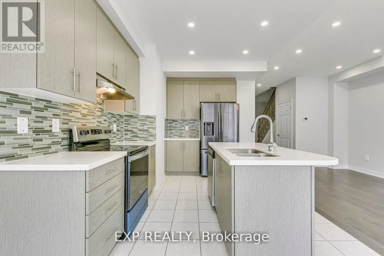 142 TOUCAN TRAIL, Oakville, Ontario, Canada. - Photo 10