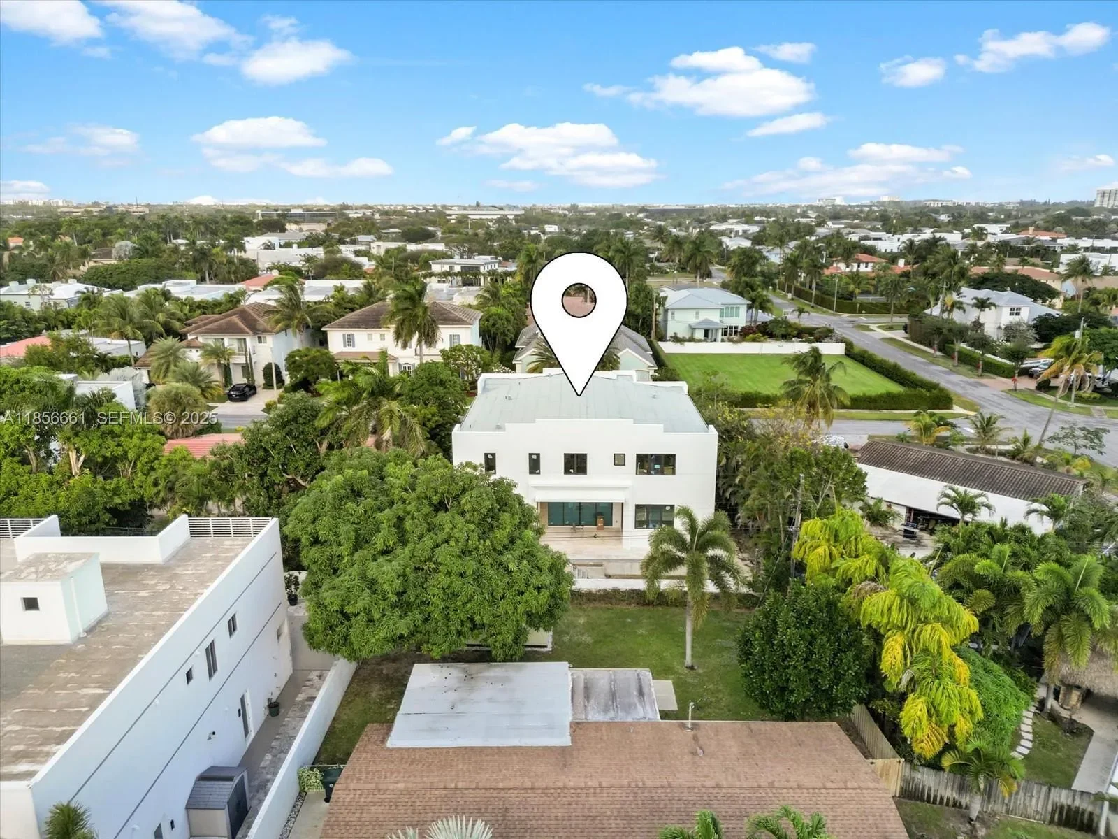 274 NE 3rd Ct, Boca Raton, Florida, United States. - Photo 5