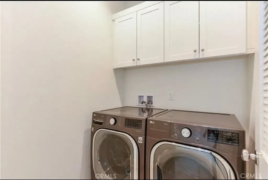 175 Frame, Irvine, California, United States. - Photo 1