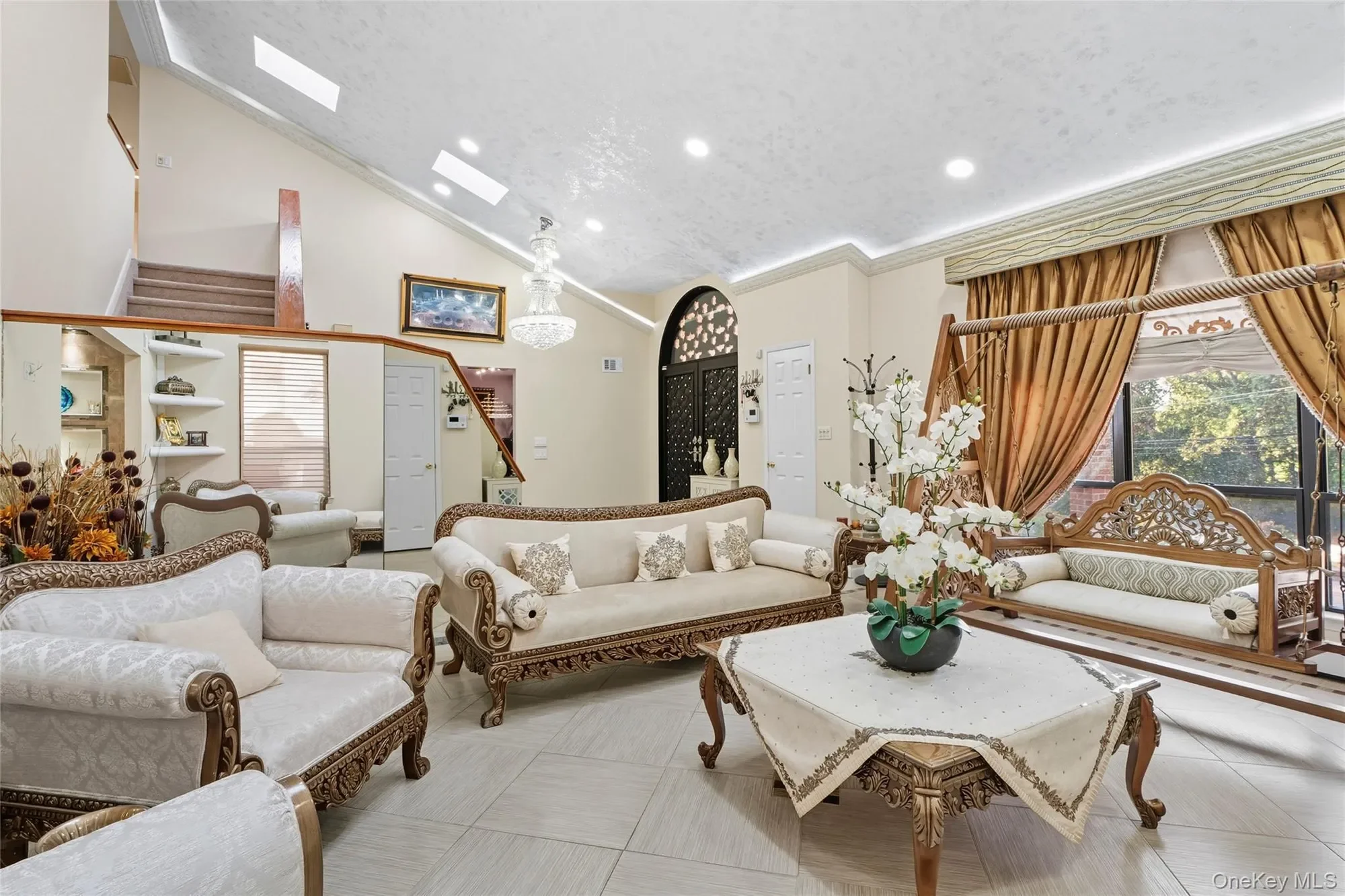 258 Half Hollow Road, Dix Hills, NY 11746, Huntington Station, New York, United States. - Photo 9