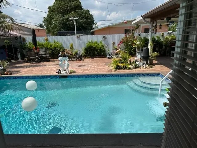 1380 NW 171 Street, Miami Gardens, FL 33169, Miami Gardens, Florida, United States. - Photo 15