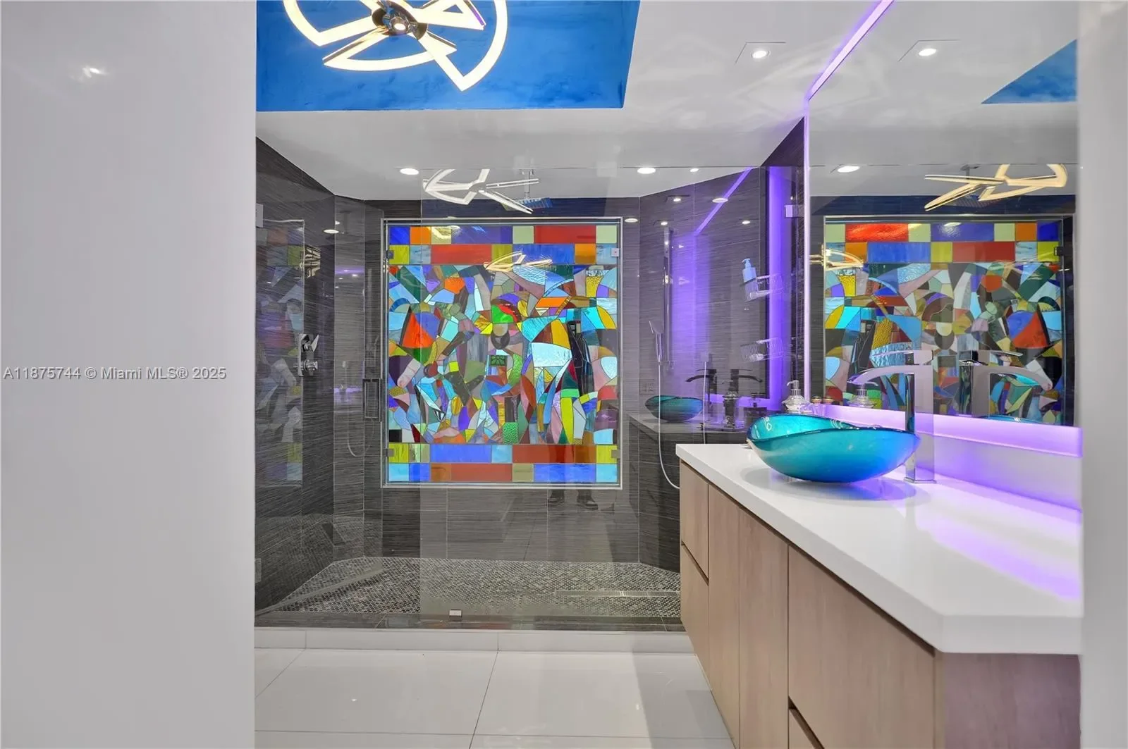 4779 Collins Ave 1805, Miami Beach, Florida, United States. - Photo 29