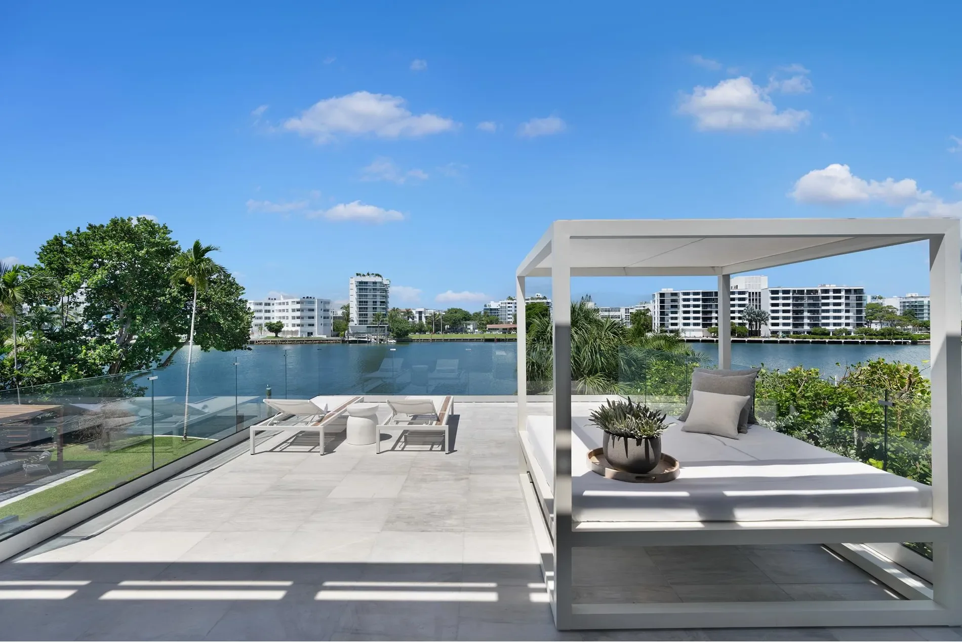100 Bal Bay Dr, Bal Harbour, Florida, United States. - Photo 26