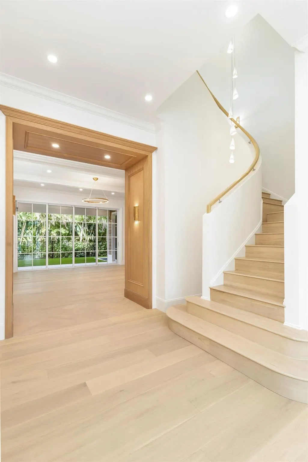Gallery photo 2