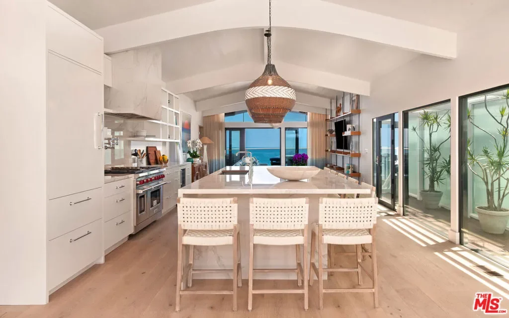 27044 Malibu Cove Colony Drive, Malibu, California, United States. - Photo 16