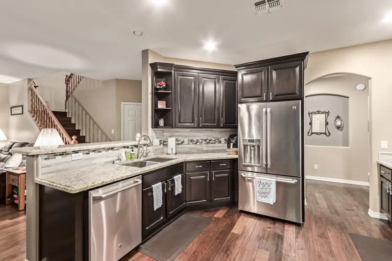 8335 W Maya Drive , Peoria, AZ 85383, Peoria, Arizona, United States. - Photo 20