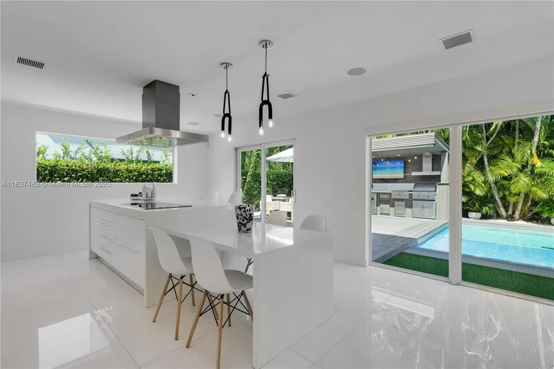 475 Woodcrest Rd, Key Biscayne, Florida, United States. - Photo 44