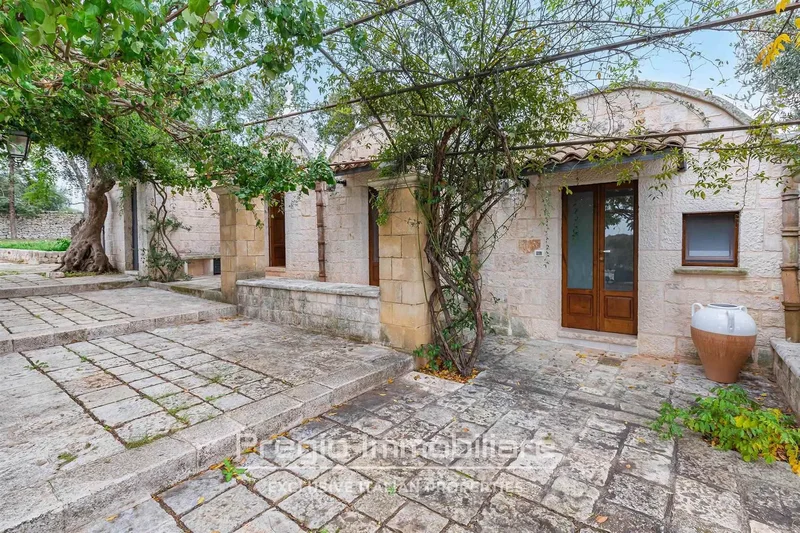 Carperi, Apulia, Italy. - Photo 11