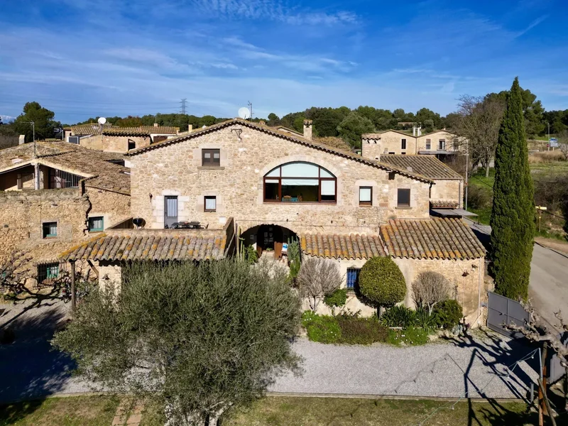 Charming 18th-Century Country House in Llampaies, Alt Empordà, Girona