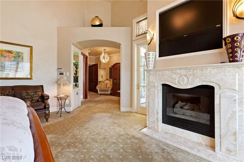 35 Ventana Canyon Drive, Las Vegas, Nevada, United States. - Photo 33