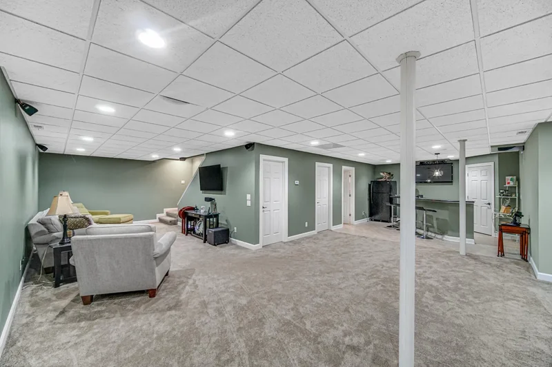 491 W Division Road, Valparaiso, Indiana, United States. - Photo 32