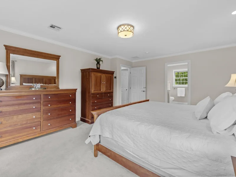 1 Benjamin Drive , Westborough, MA 01581, Westborough, Massachusetts, United States. - Photo 23