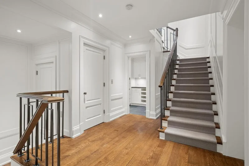 33 Blyth Hill Road, Toronto, Ontario, Canada. - Photo 31