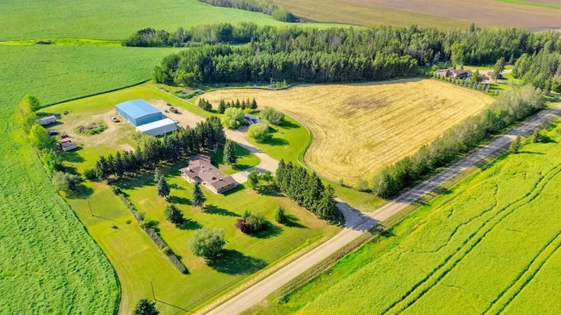 39070 Range Road 281, Rural Red Deer County, AB, T0C 0J0, CANADA, AB, Alberta, Canada. - Photo 47