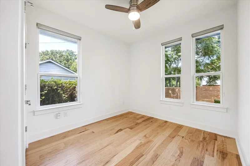 1300 Walnut Avenue Unit A , Austin, TX 78702, Austin, Texas, United States. - Photo 6