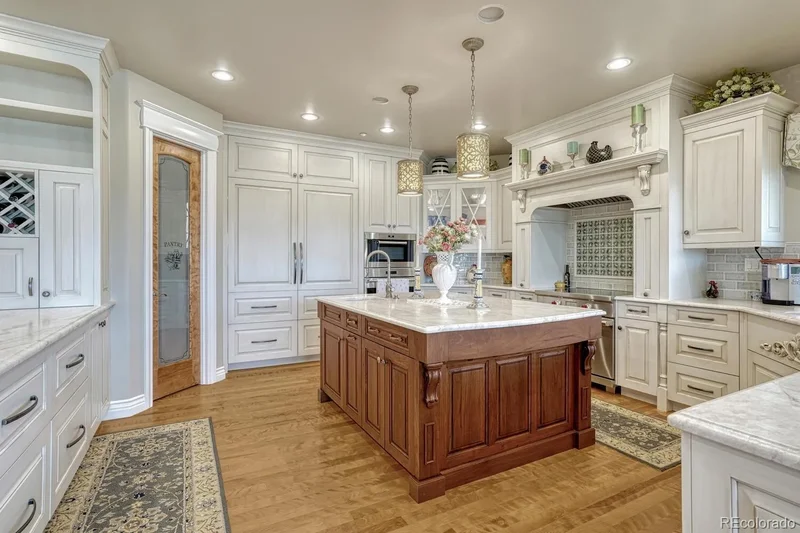 3851 Castle Butte Drive, Castle Rock, Colorado, United States. - Photo 9