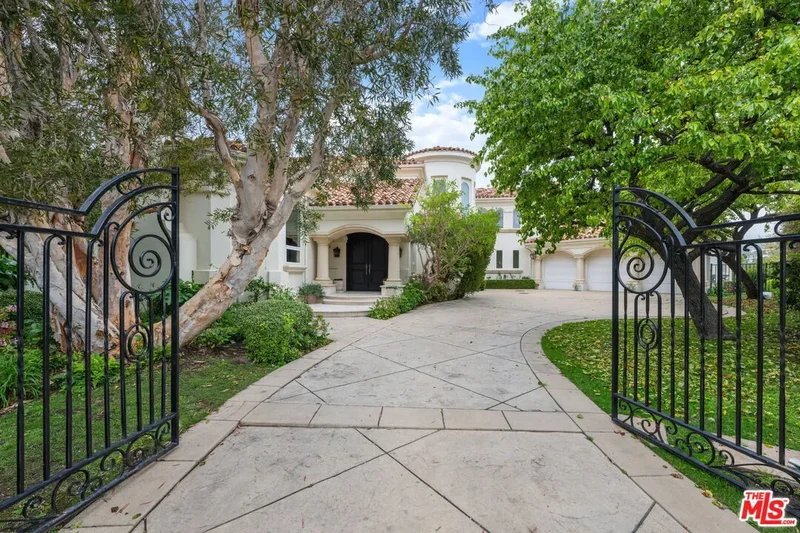 6015 Galahad Rd, Malibu, CA 90265, Malibu, California, United States. - Photo 21