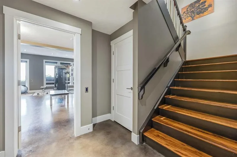 2216 8 ST NE, Calgary, AB, T2E 4H6, CANADA, Calgary, Alberta, Canada. - Photo 36