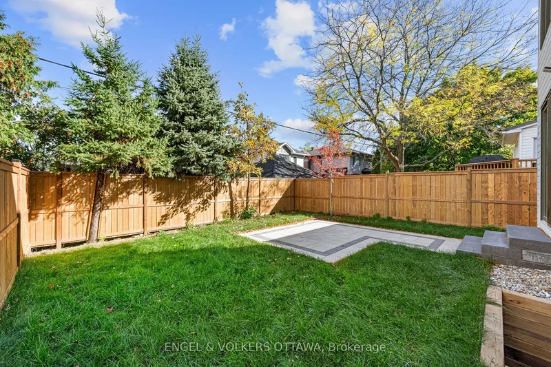 493 Highcroft Avenue, Ottawa, Ontario, Canada. - Photo 10