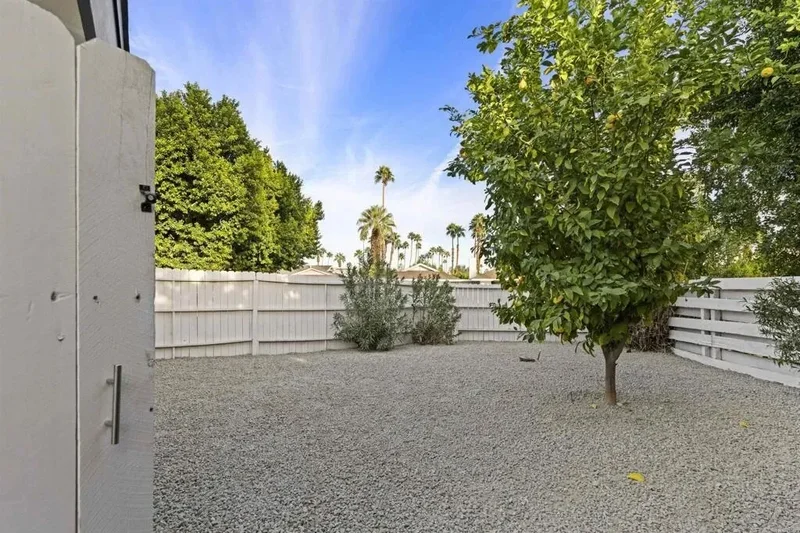 1111 S San Joaquin, Palm Springs, California, United States. - Photo 29