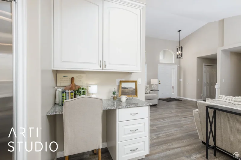 1907 N BRIDGE CT, Layton, Utah, United States. - Photo 13