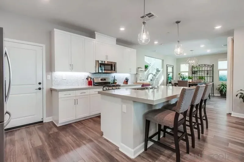 1933 Pascal Ct, Escondido, California, United States. - Photo 11