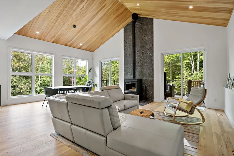 470 Ch. du Mont-du-Daim, Mont-Tremblant, Quebec, Canada. - Photo 13