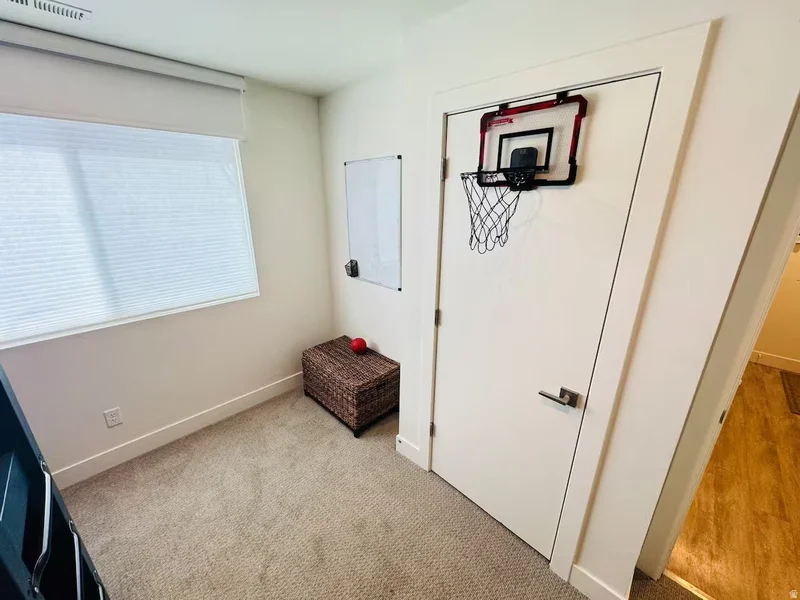 1538 E TALO CT, Salt Lake City, Utah, United States. - Photo 26