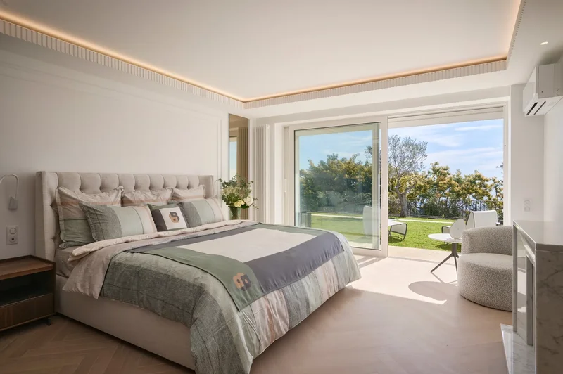 Panoramic Sea Views & Timeless Elegance – Cannes Heights