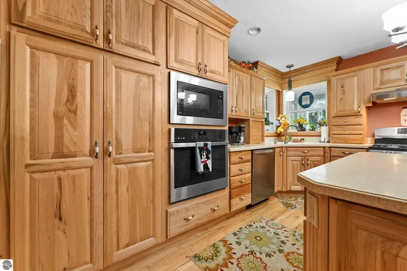 5161 Silver Pines Road, Traverse City, MI, 49685, USA, Traverse City, Michigan, United States. - Photo 15