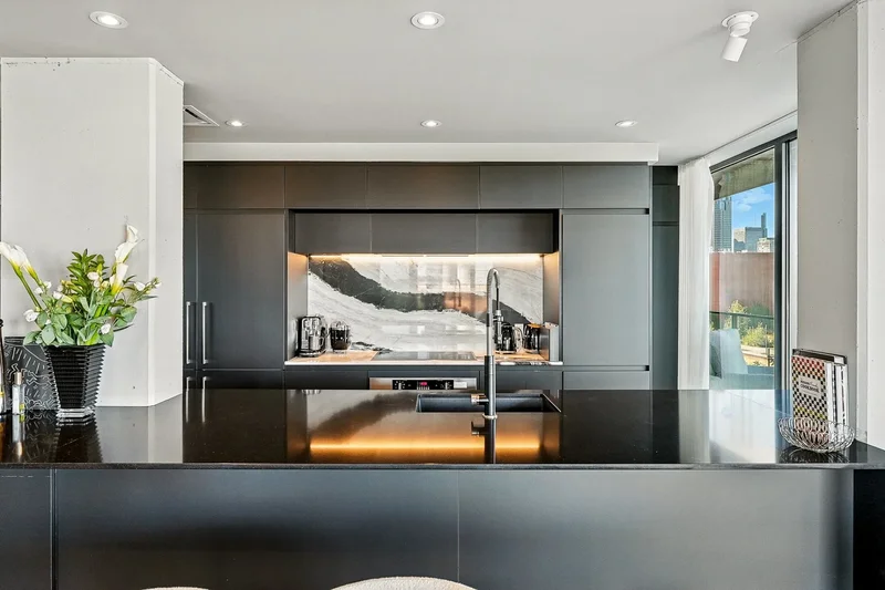 1616 Rue des Bassins 401, Montréal, Quebec, Canada. - Photo 11