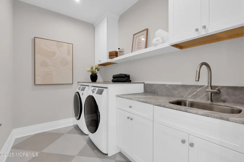 69 Winding Way, Little Silver, NJ 07739, Little Silver, New Jersey, United States. - Photo 83