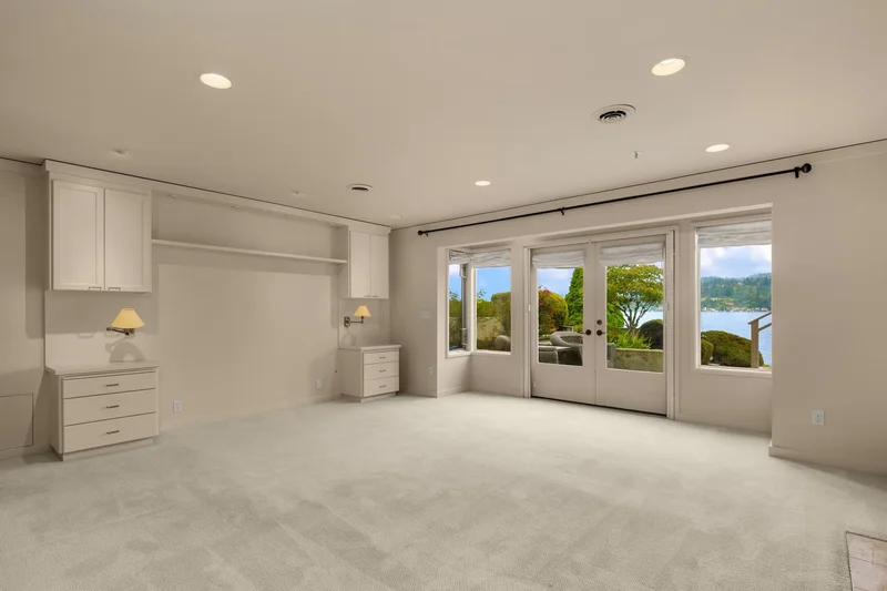 4802 East Mercer Way , Mercer Island, WA 98040, Mercer Island, Washington, United States. - Photo 21